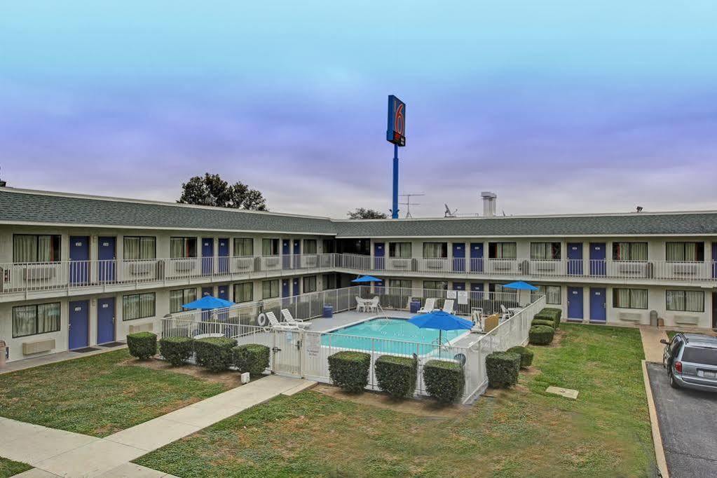 6-san Marcos, Tx