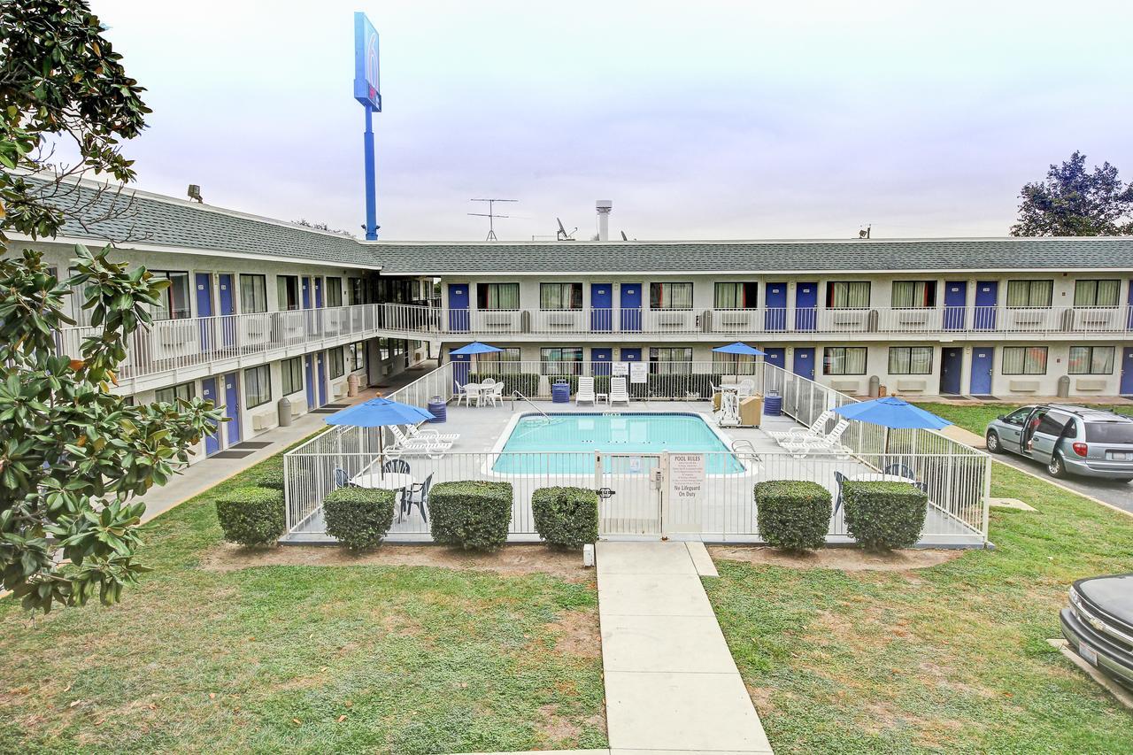 6-san Marcos, Tx Hotel